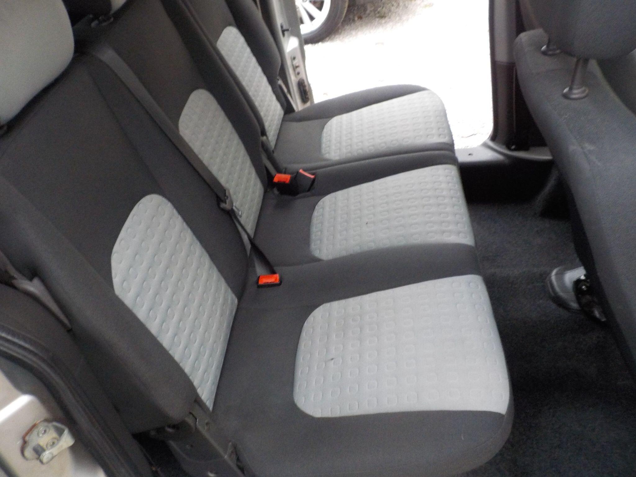 Fiat Doblo 1.9 MultiJet Dynamic 5dr