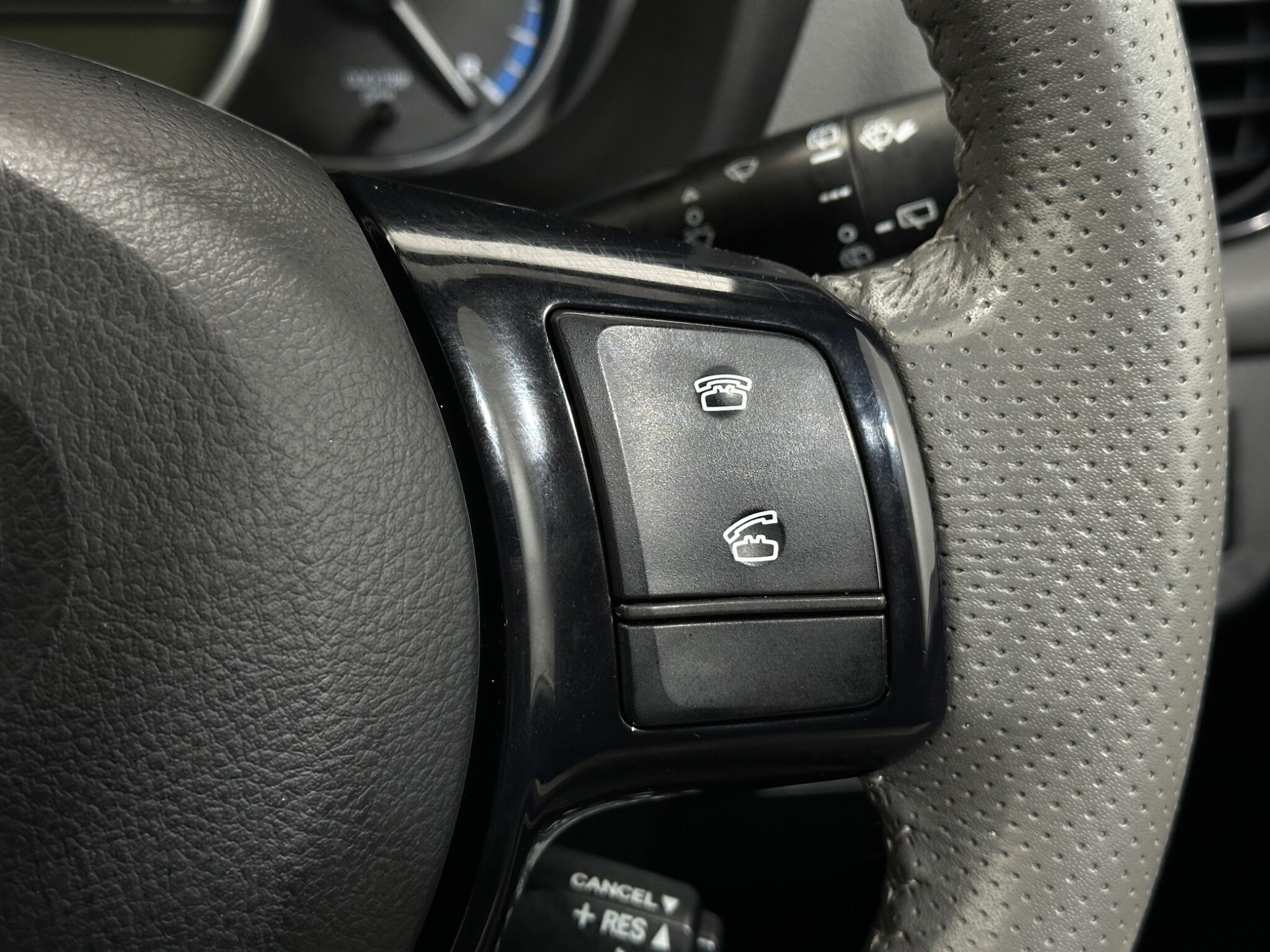 Toyota Yaris view 16