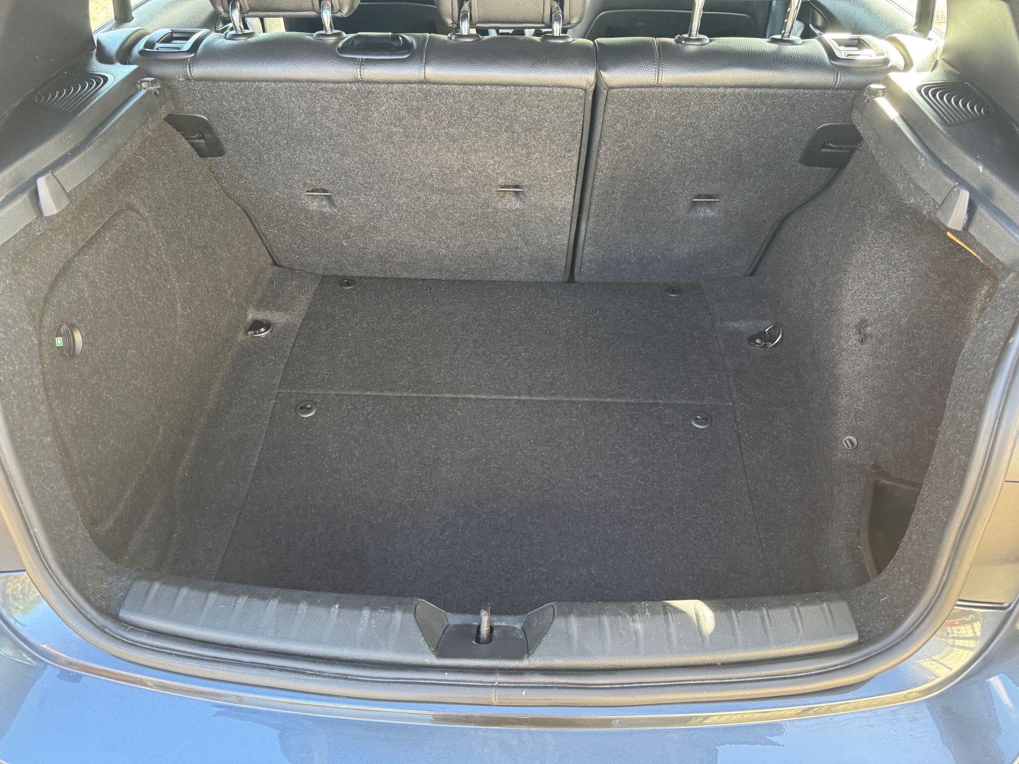 BMW 1 Series view 37