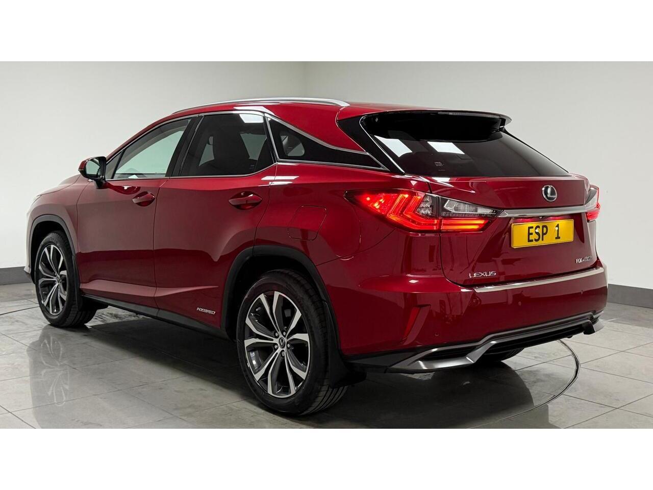 Lexus RX view 6