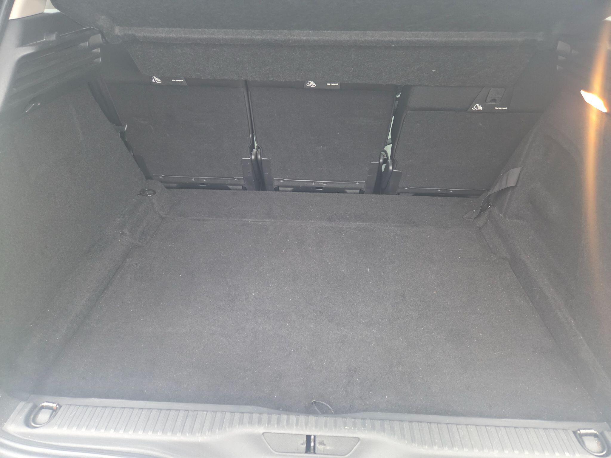 Citroen C4 Picasso view 24