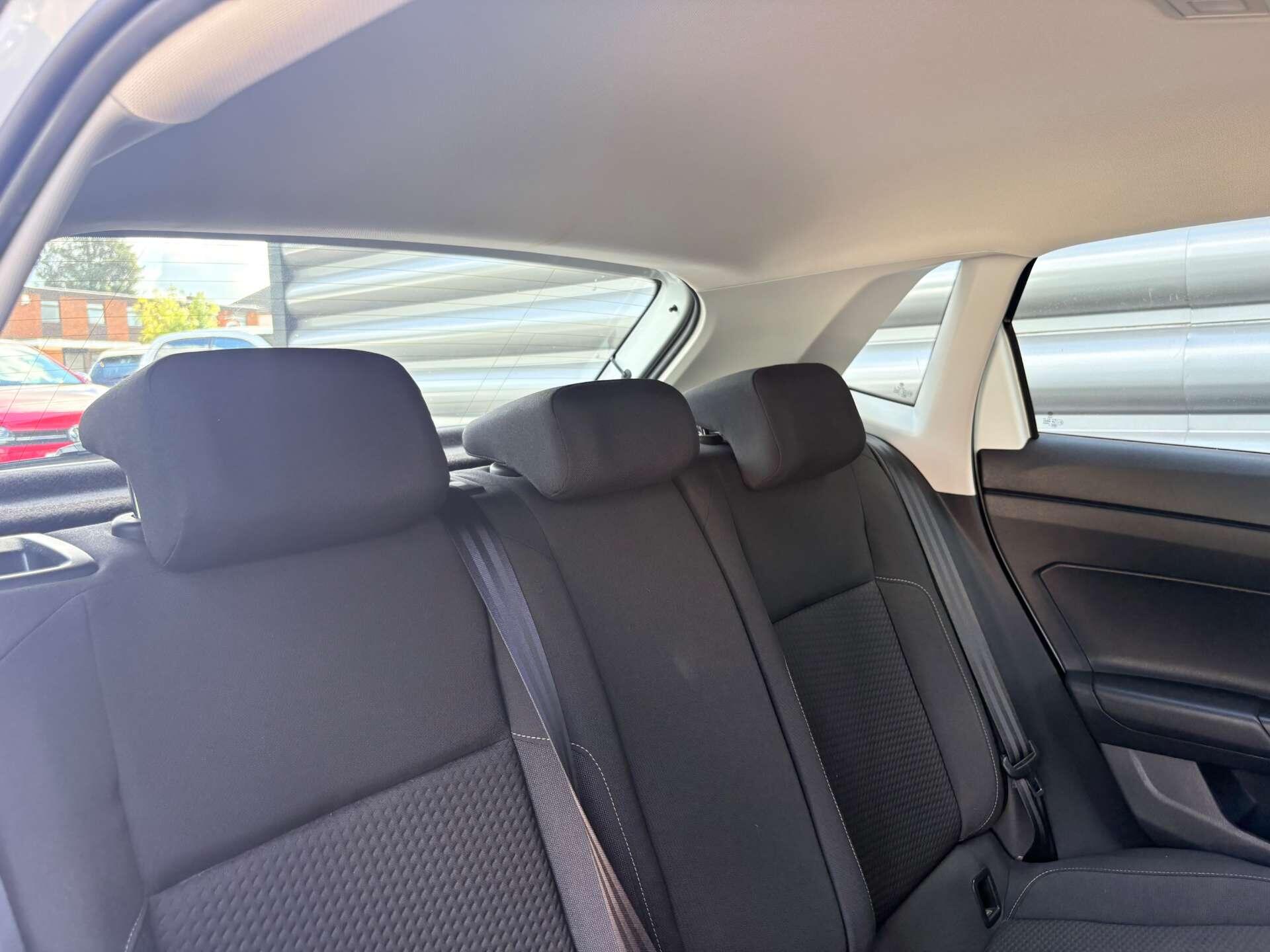 Volkswagen Polo view 34