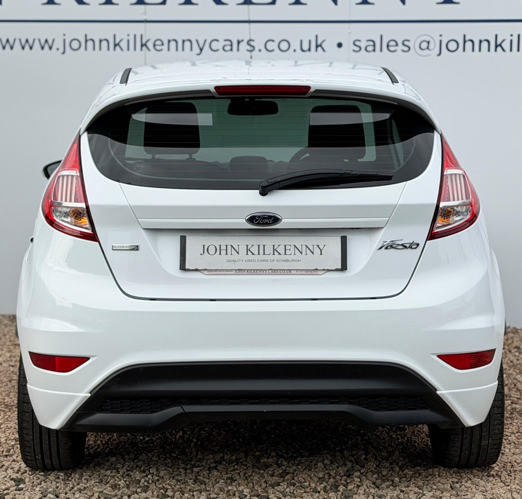Ford Fiesta view 5