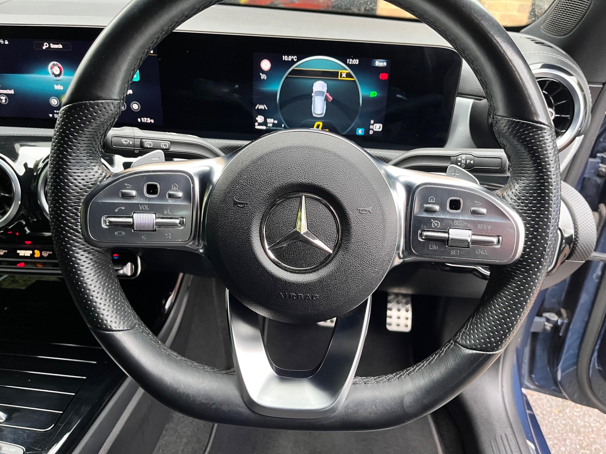Mercedes-Benz CLA view 27