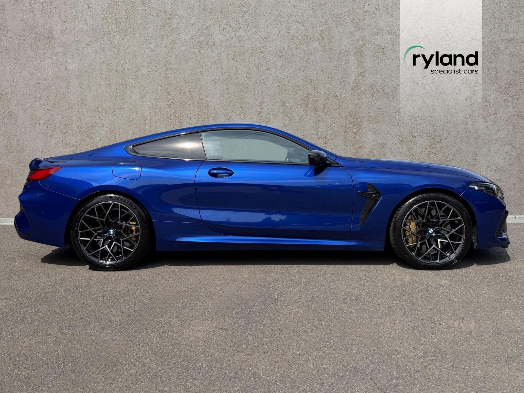 BMW M8 view 8