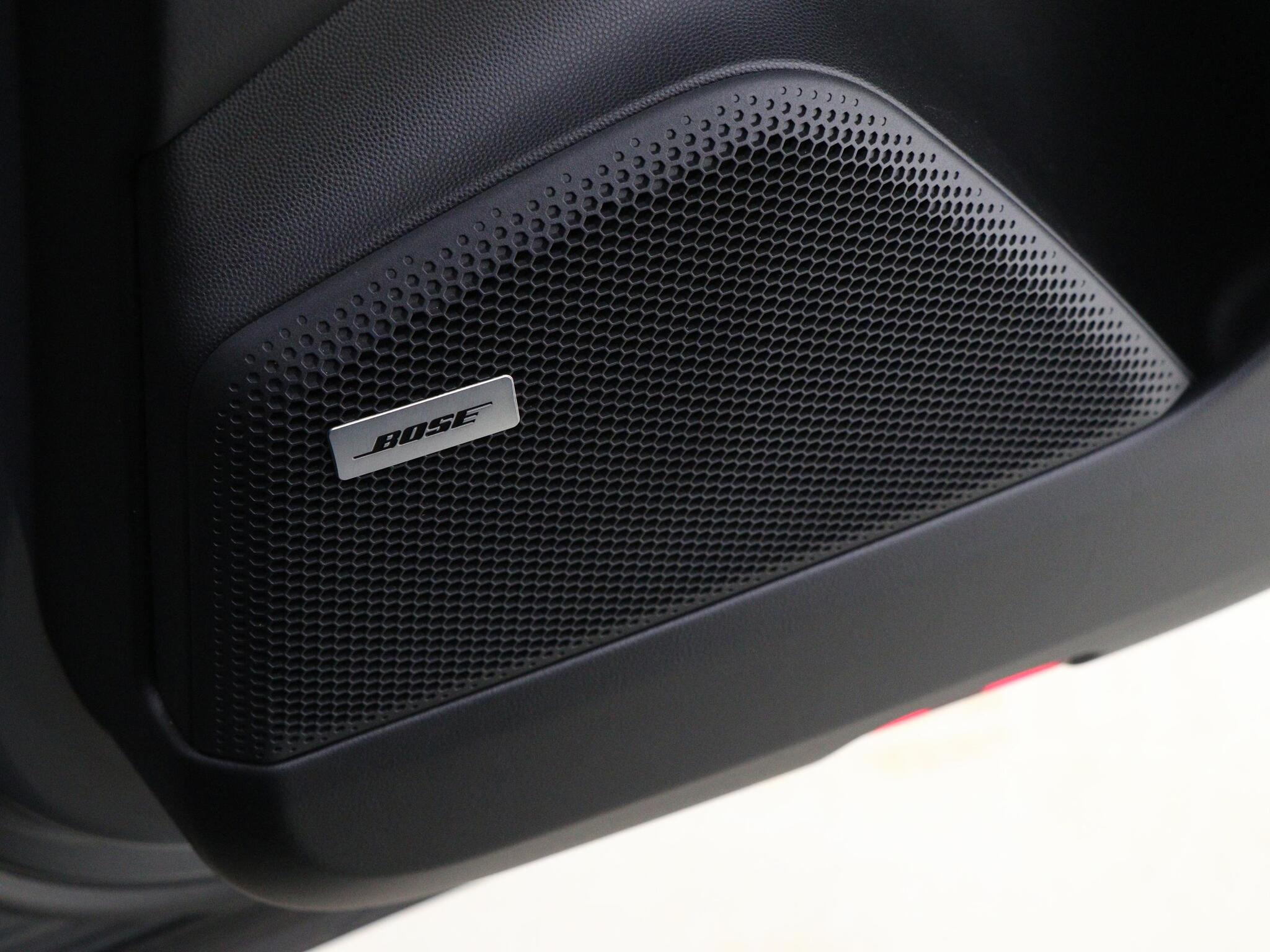 Porsche Macan view 32
