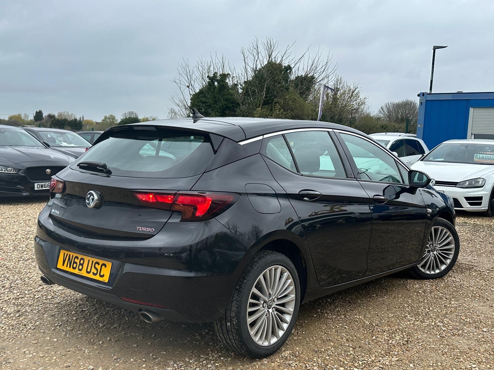 Vauxhall Astra view 3