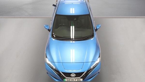 Nissan Leaf view 9