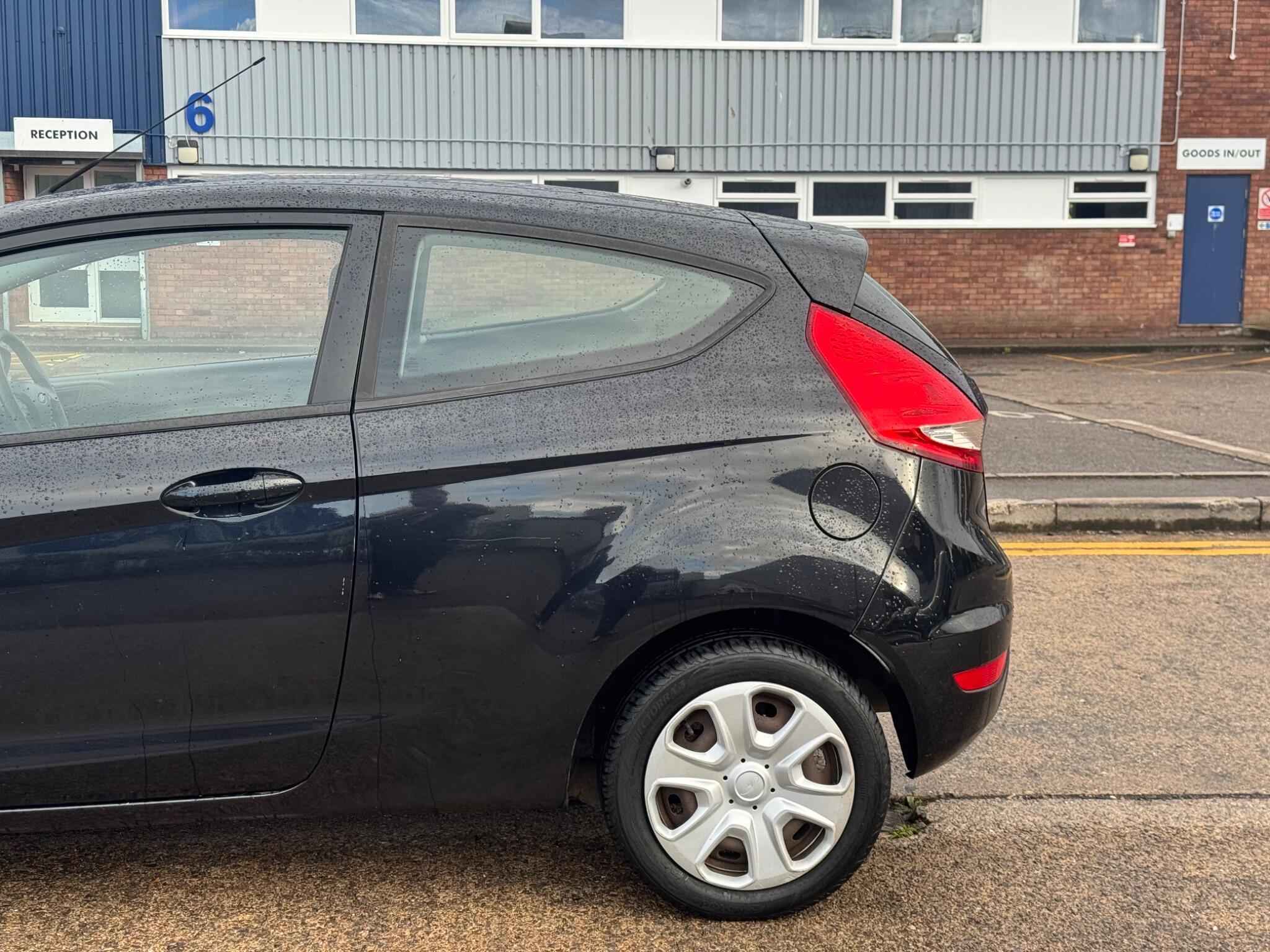 Ford Fiesta view 15