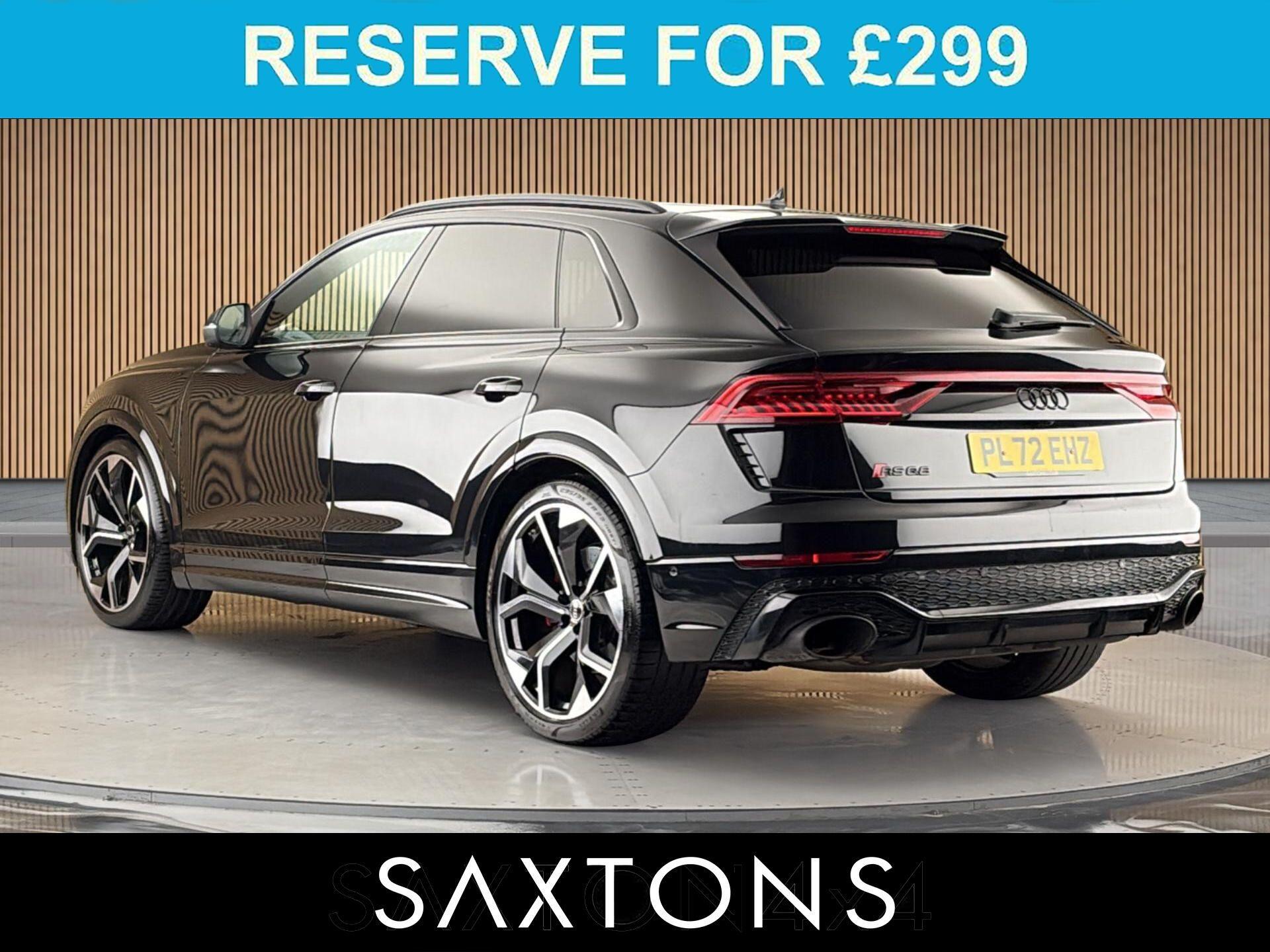Audi RS Q8 view 2