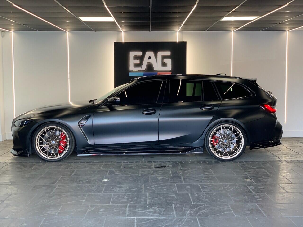 BMW M3 view 3