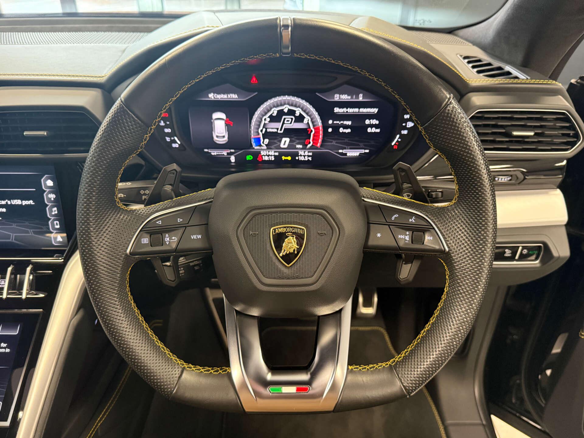 Lamborghini Urus view 10