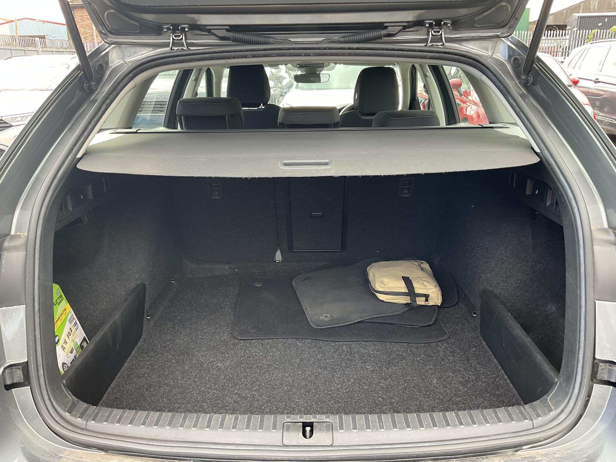 Skoda Octavia view 23
