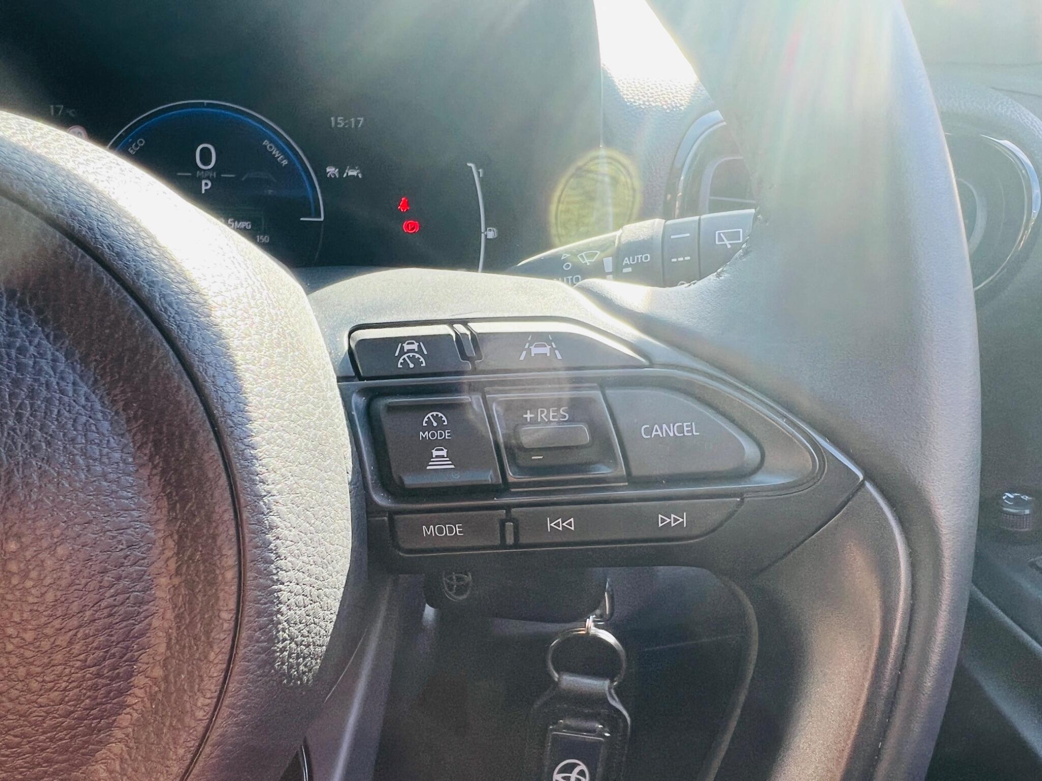 Toyota Yaris view 50