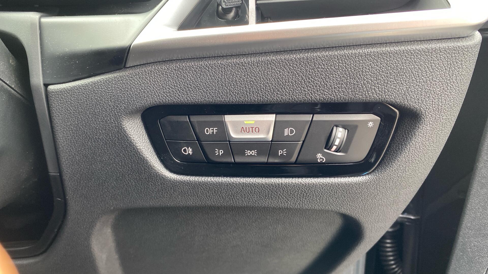 BMW 3 Series view 36