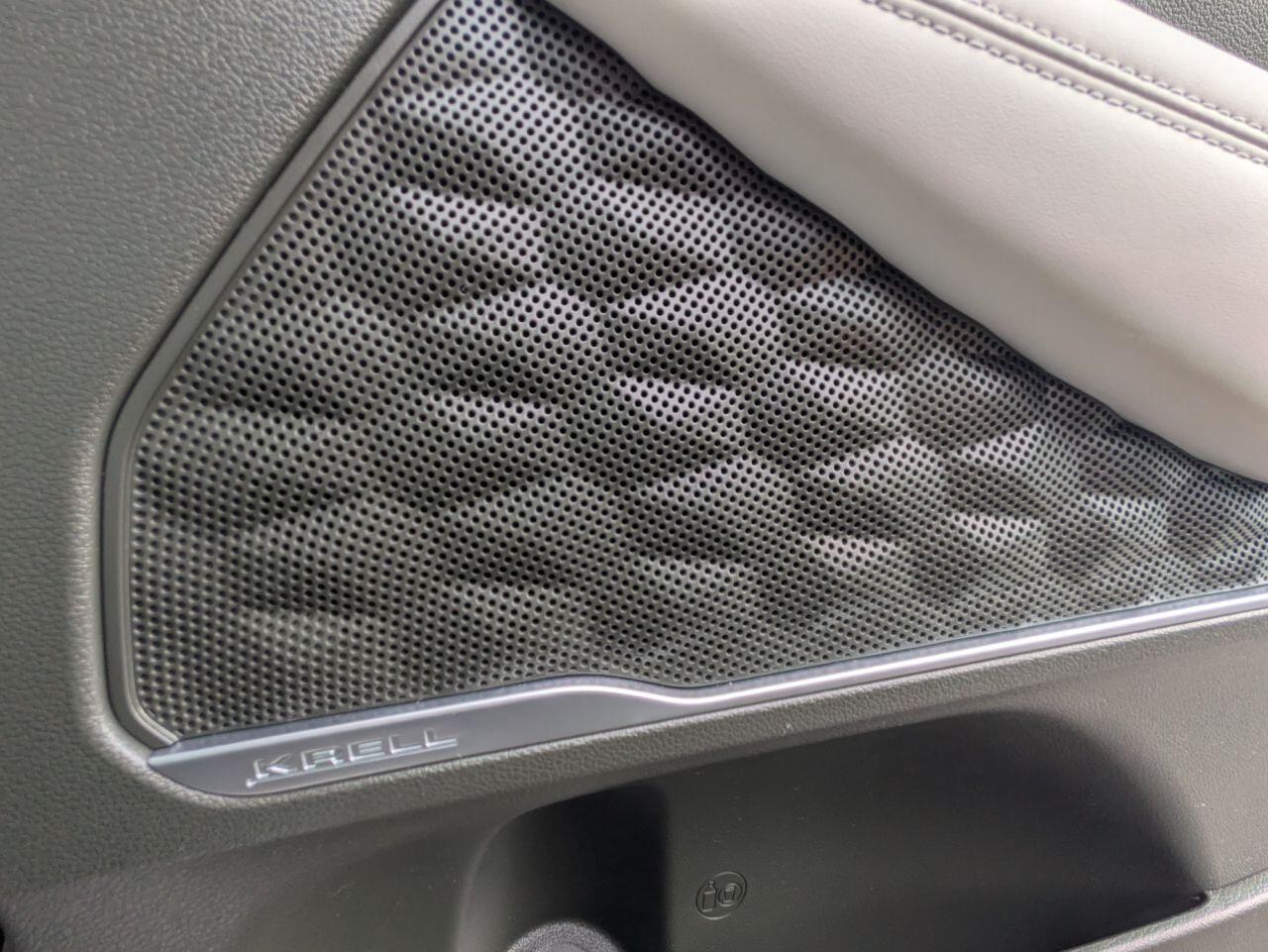 Hyundai Santa Fe view 25