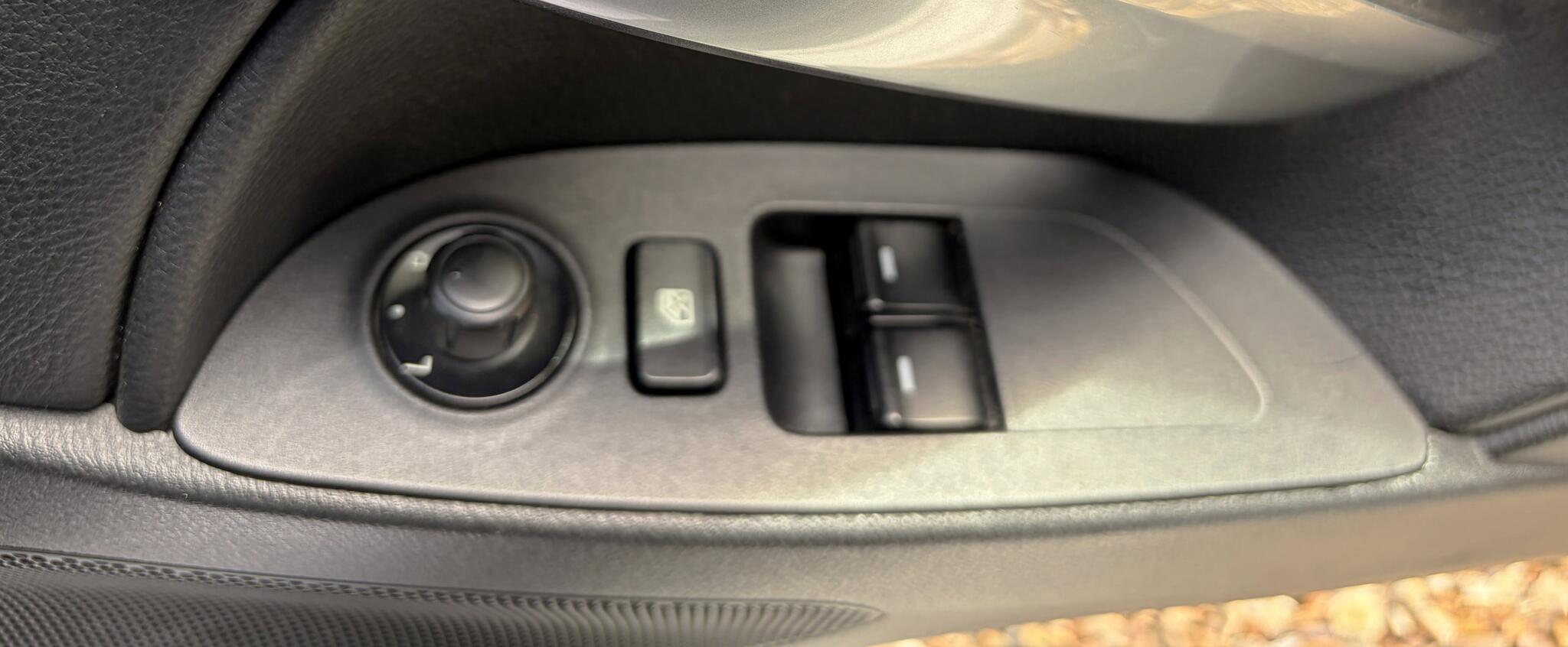 Fiat 124 Spider view 35