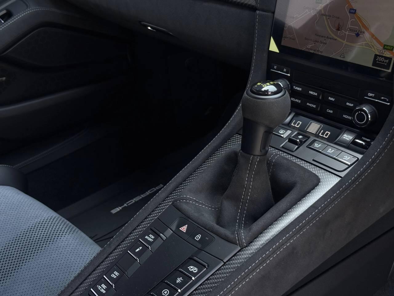 Porsche Cayman view 18