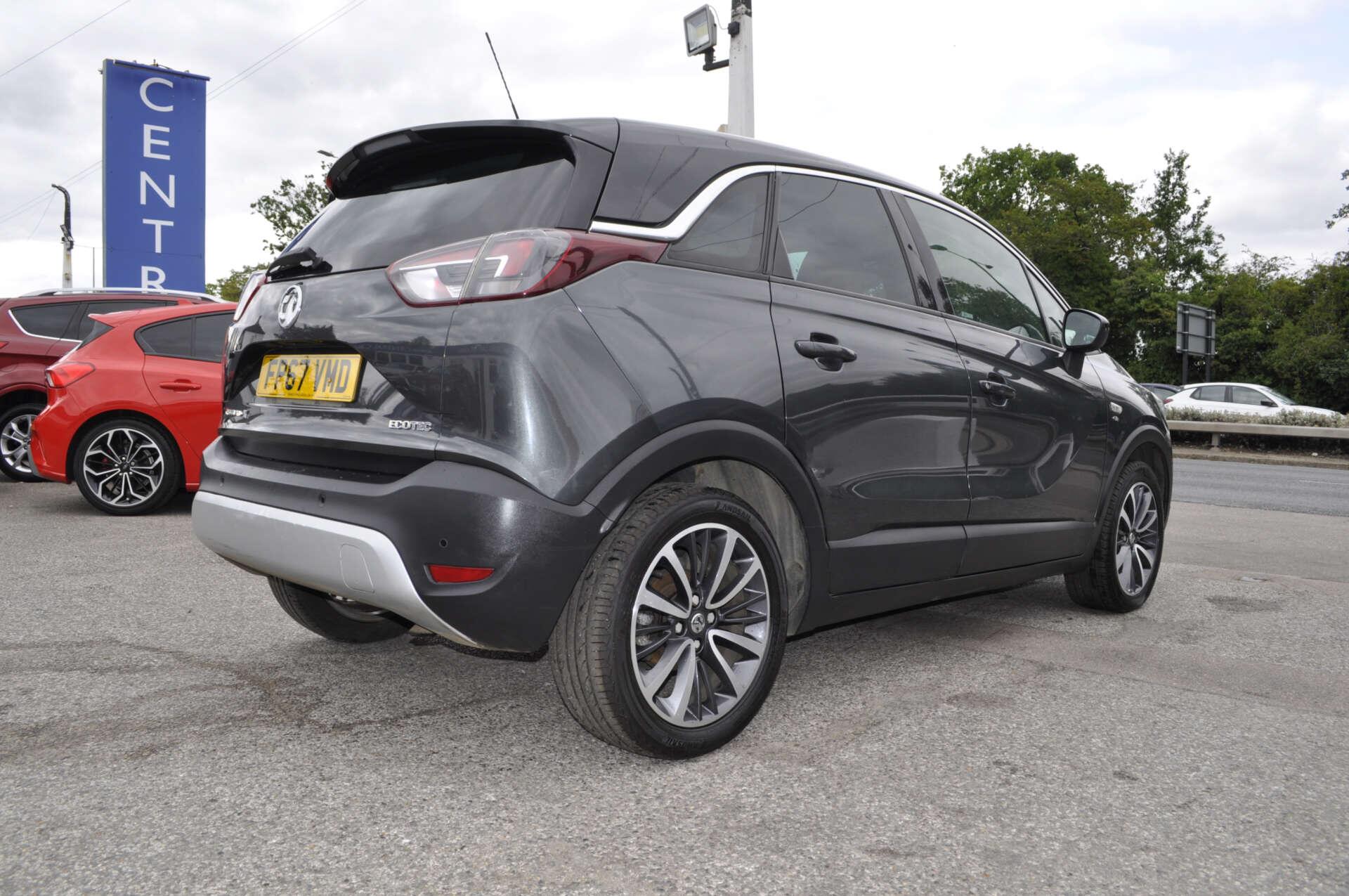 Vauxhall Crossland X view 34