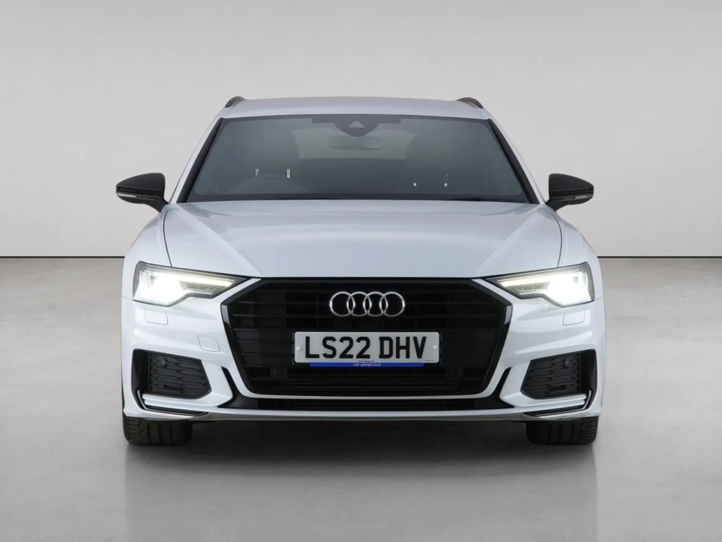 Audi A6 view 5