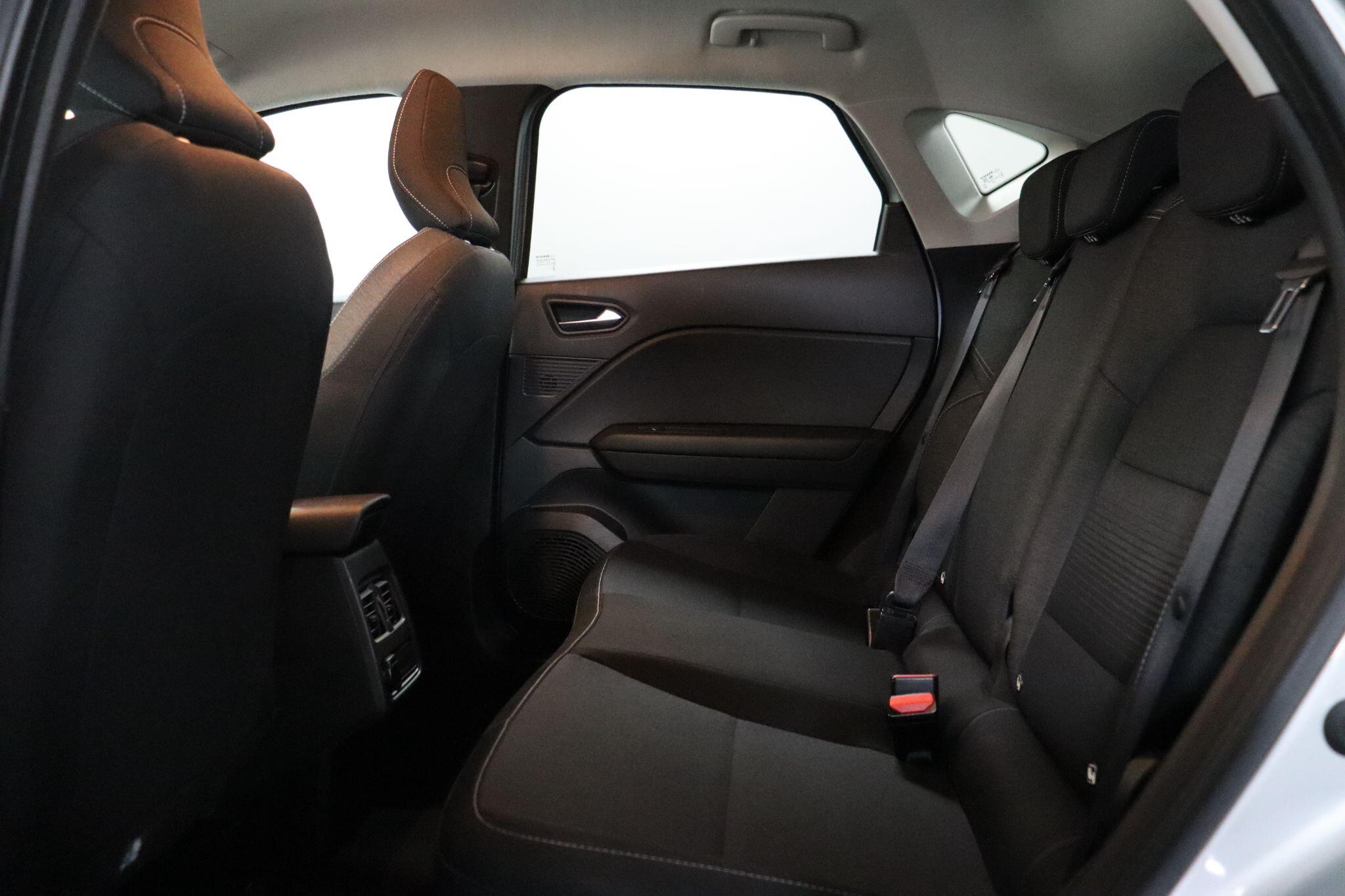Renault Captur view 43