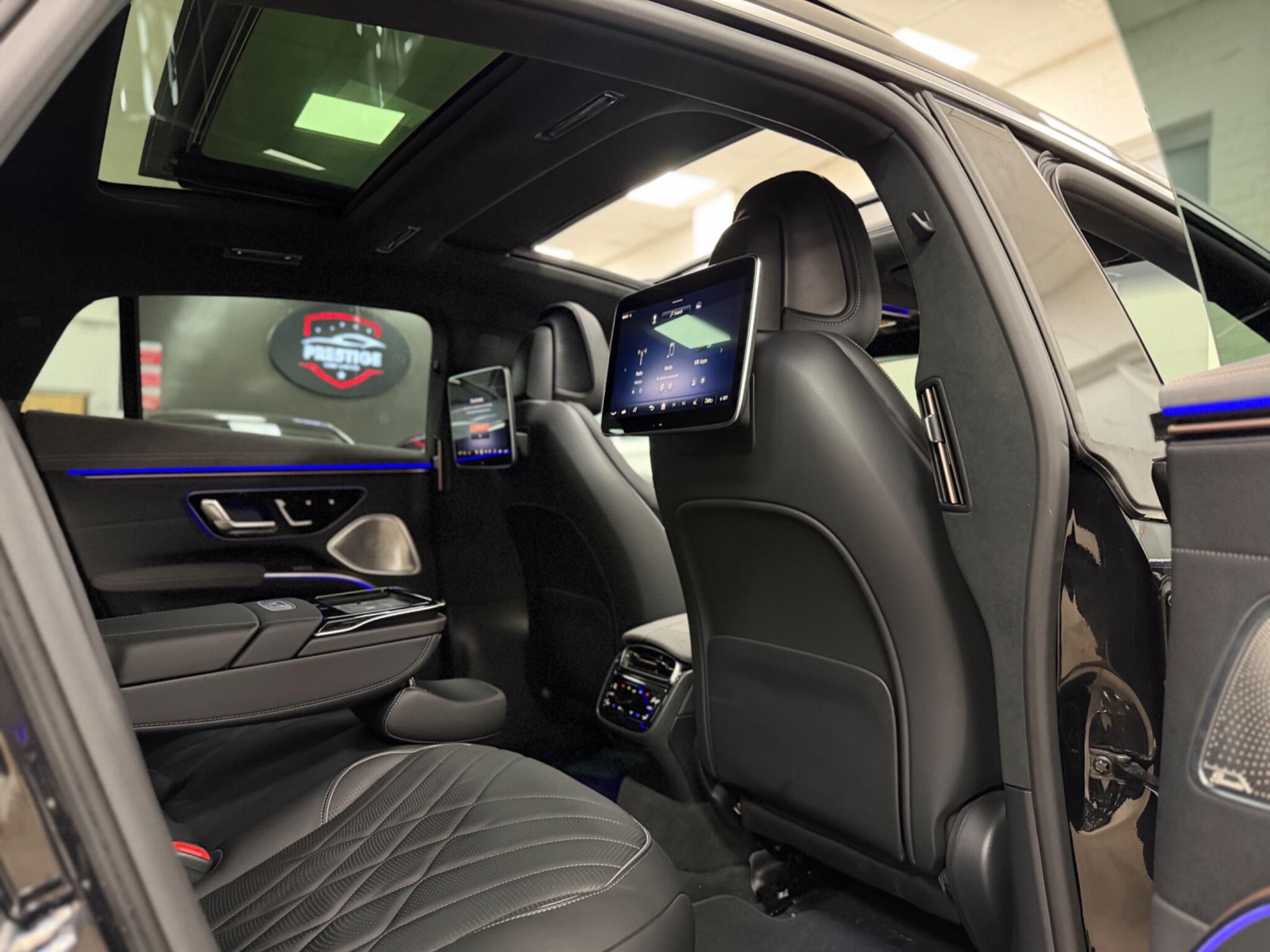 Mercedes-Benz Eqs view 23