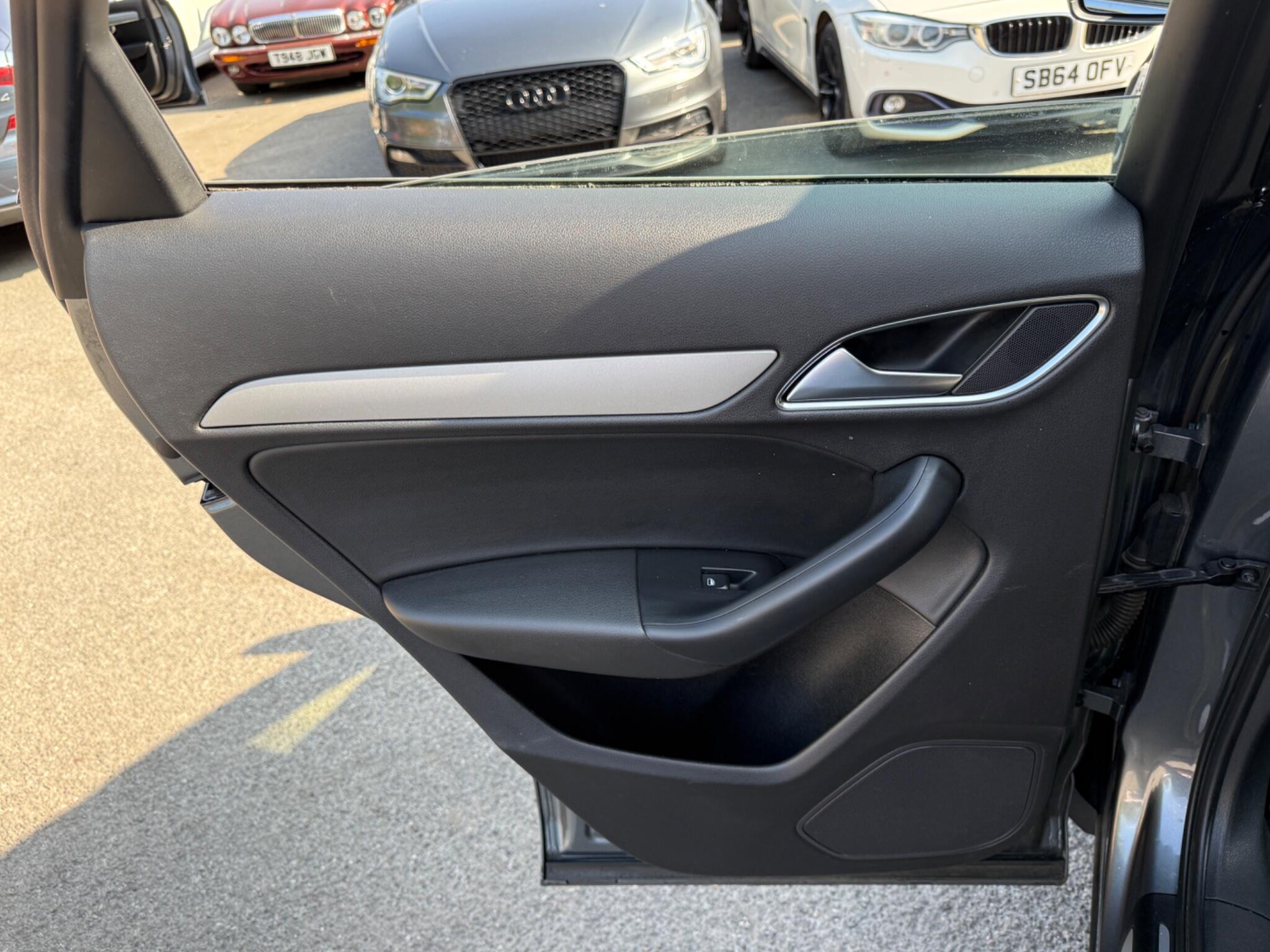 Audi Q3 - Image 58