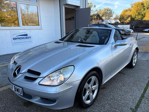 Silver 2007 Mercedes-Benz SLK Convertible Rear-wheel drive Automatic