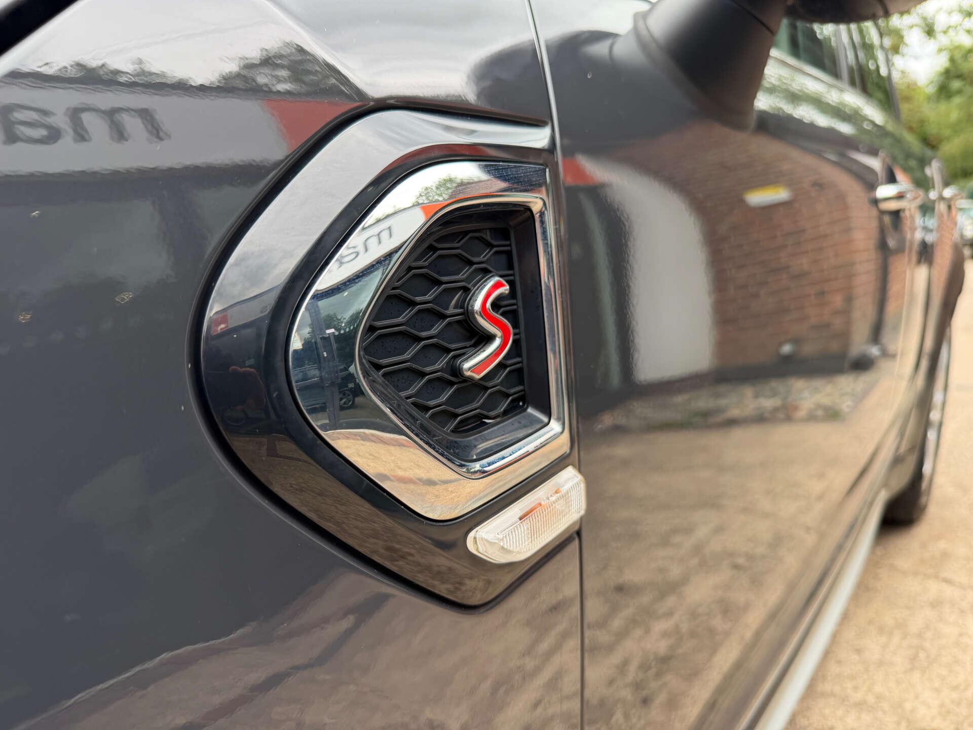 Mini Countryman view 11