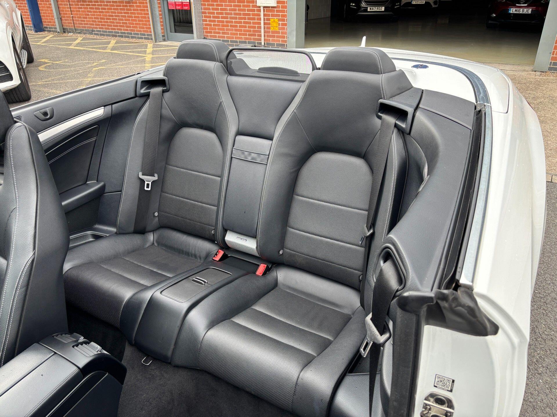 Mercedes-Benz E Class view 19