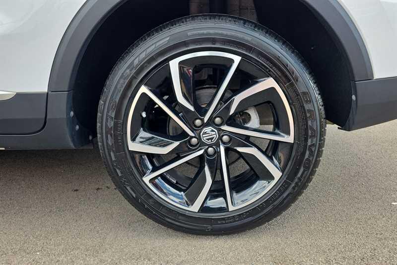 MG ZS view 9