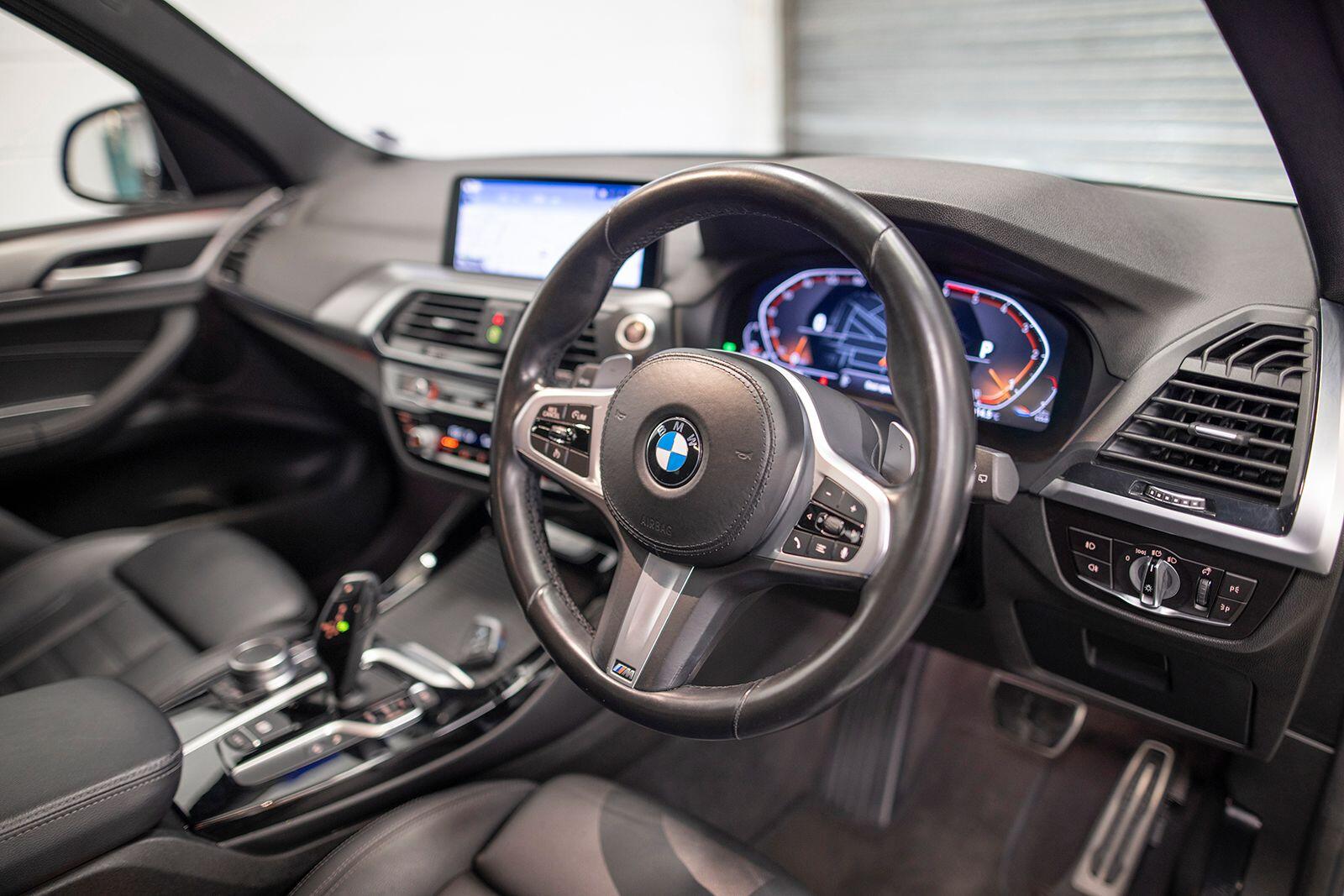BMW X3 view 28