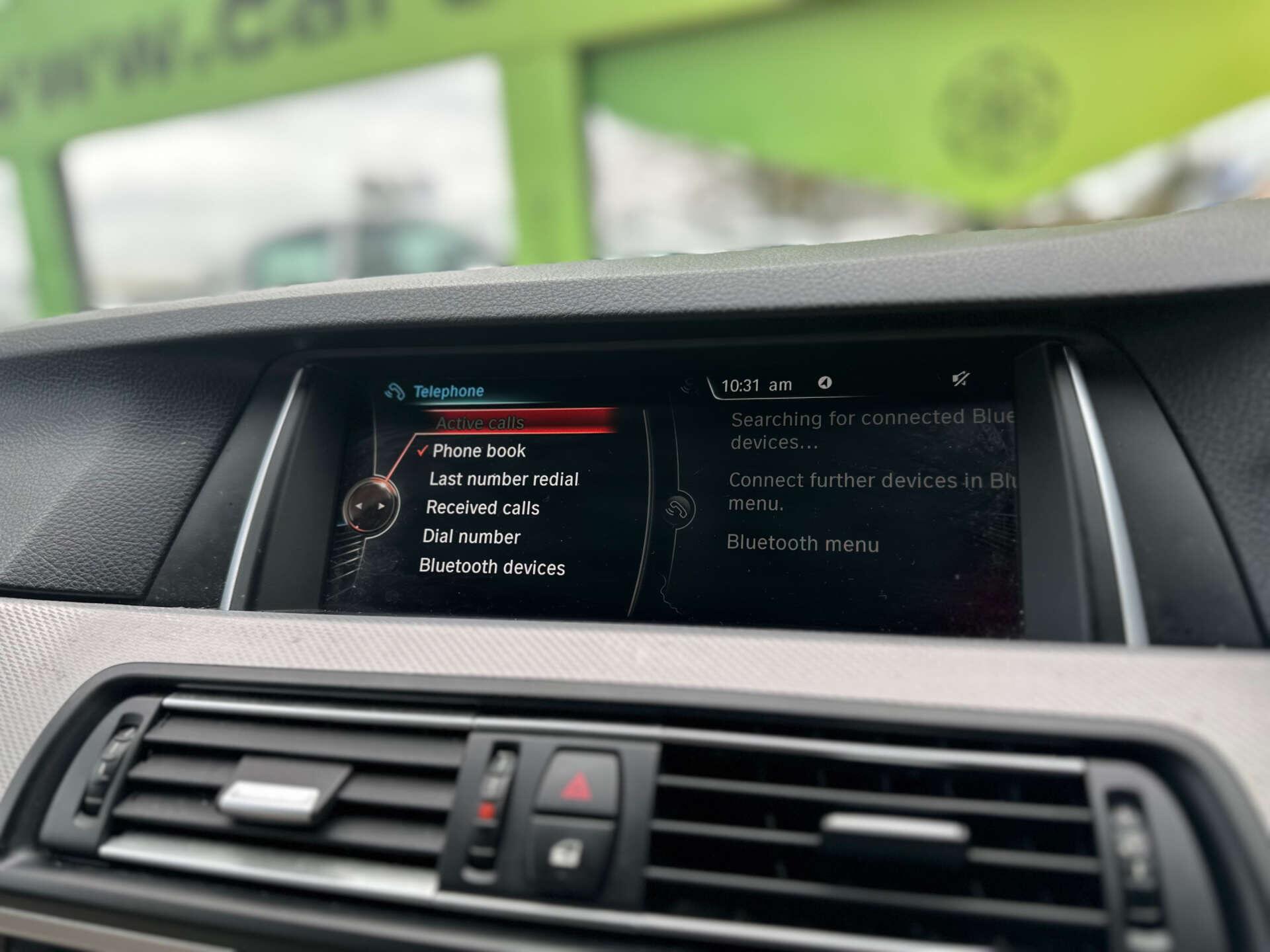 BMW 5 Series view 21
