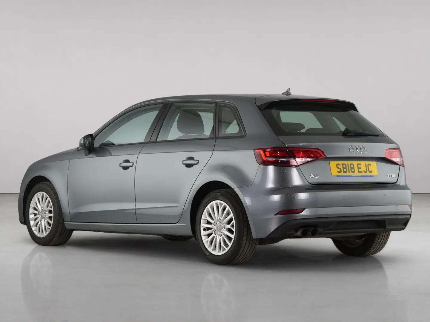Audi A3 view 6