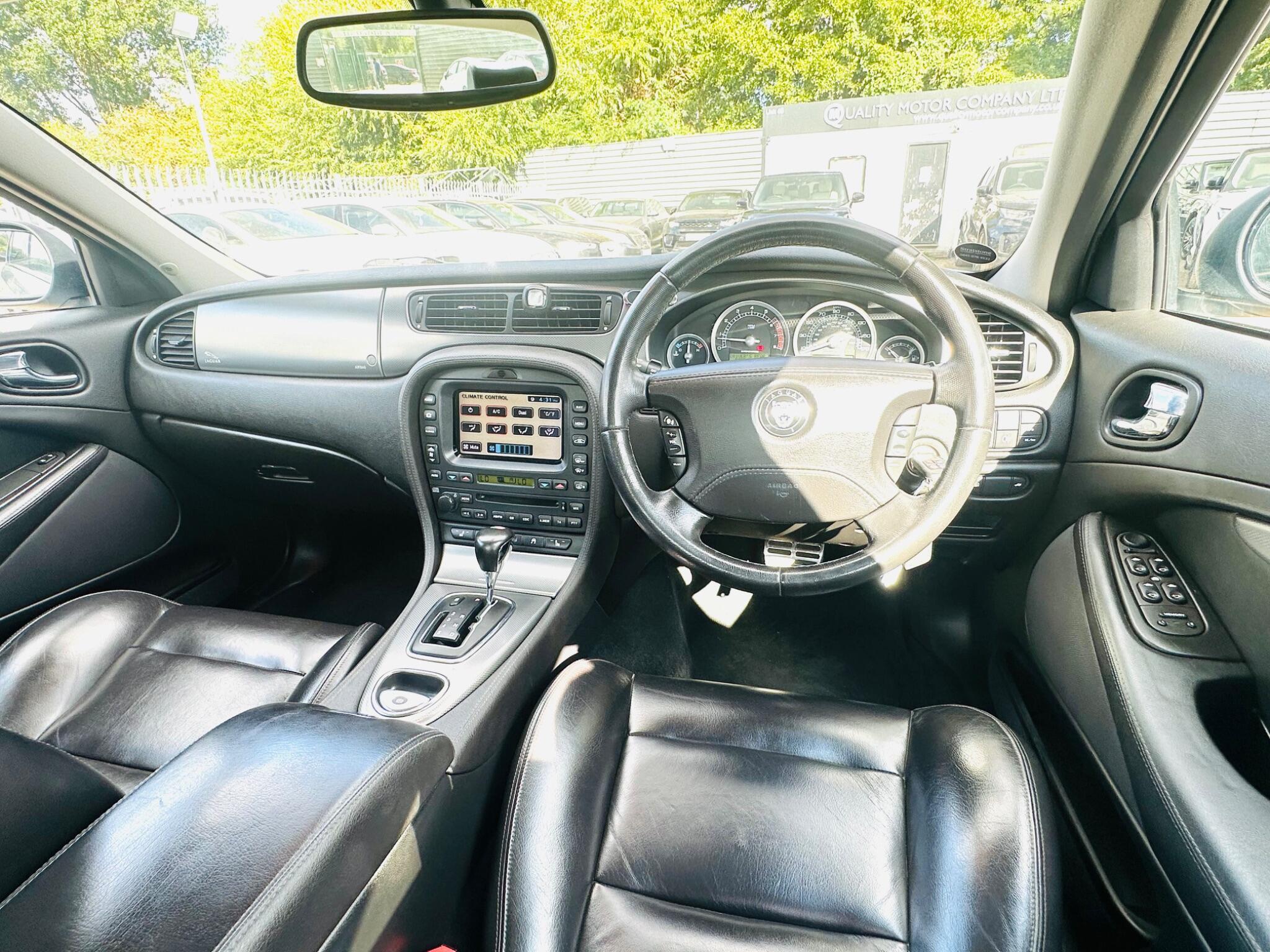 Jaguar S-Type view 3