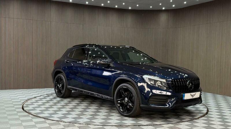 Mercedes-Benz GLA view 32