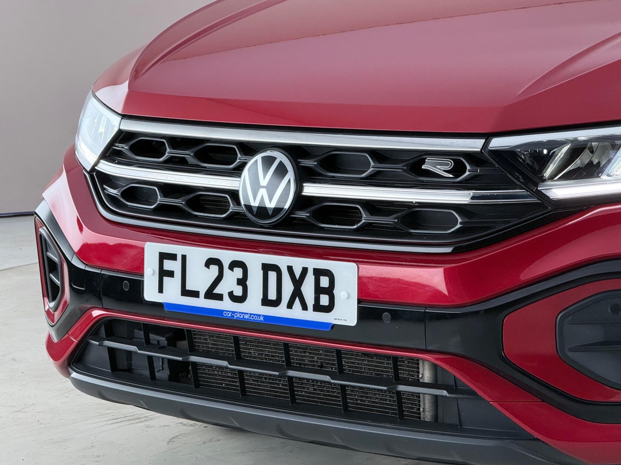 Volkswagen T-Roc view 37