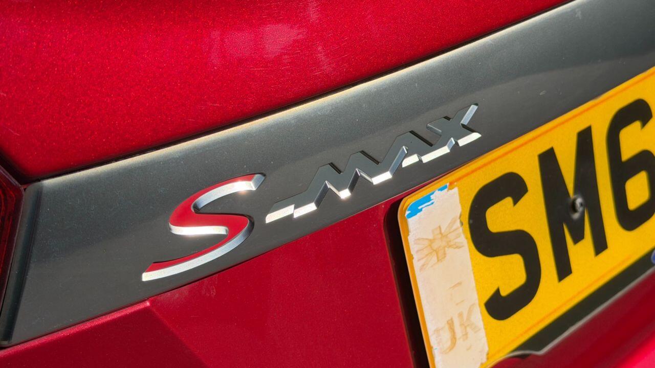 Ford S-Max view 39