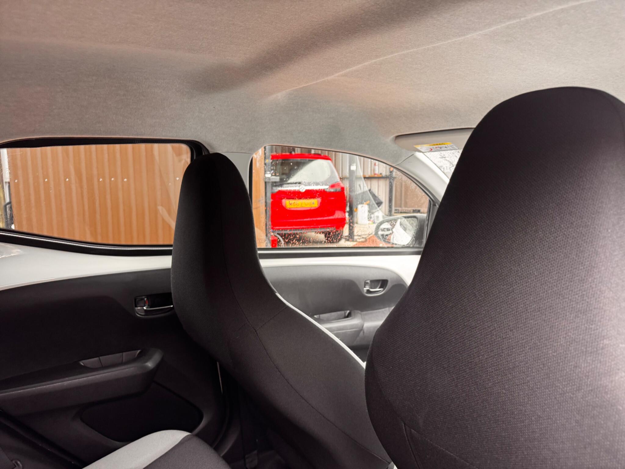 Toyota Aygo view 37