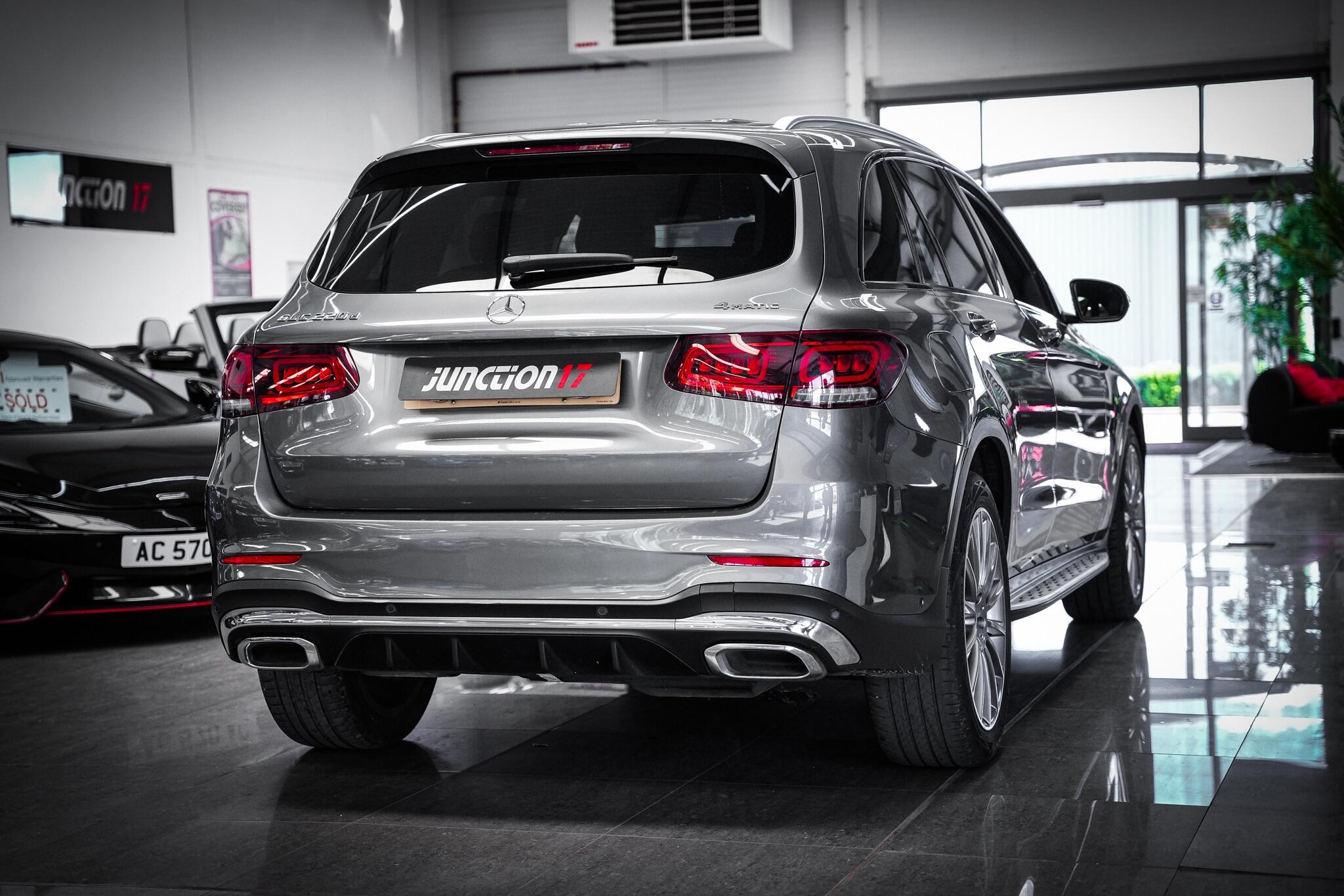 Mercedes-Benz GLC view 15
