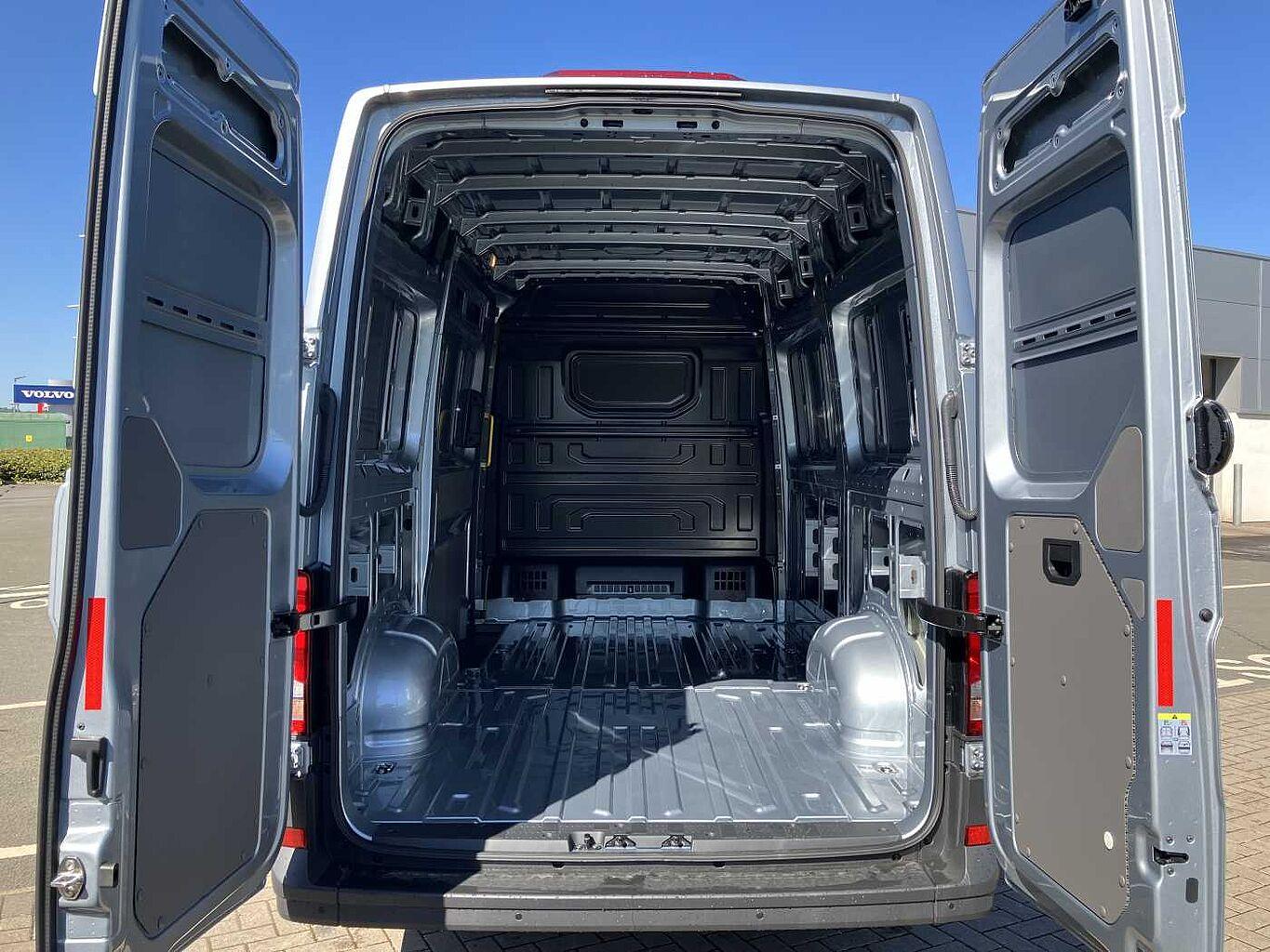 Volkswagen Crafter Cr35 Mwb Diesel Fwd for sale from Western Volkswagen Van Centre