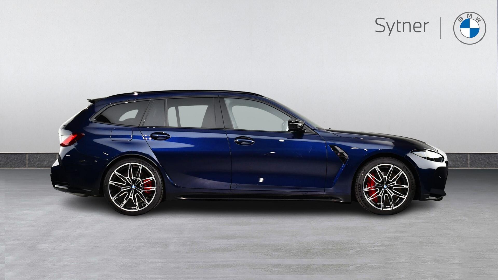 BMW M3 view 3
