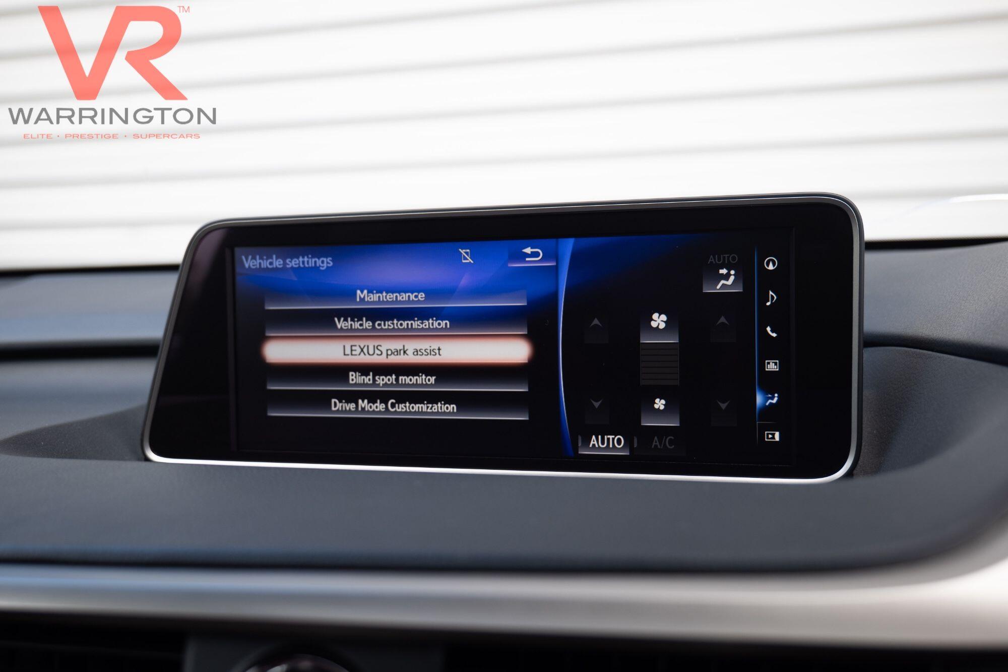 Lexus RX view 32