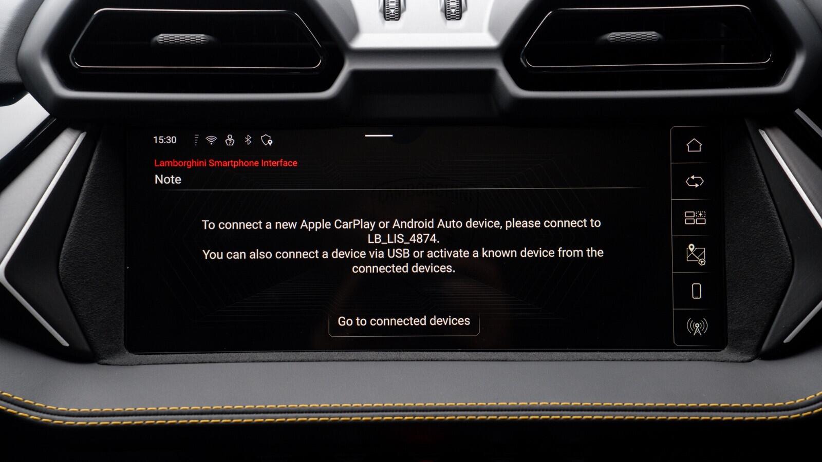 Lamborghini Urus view 23