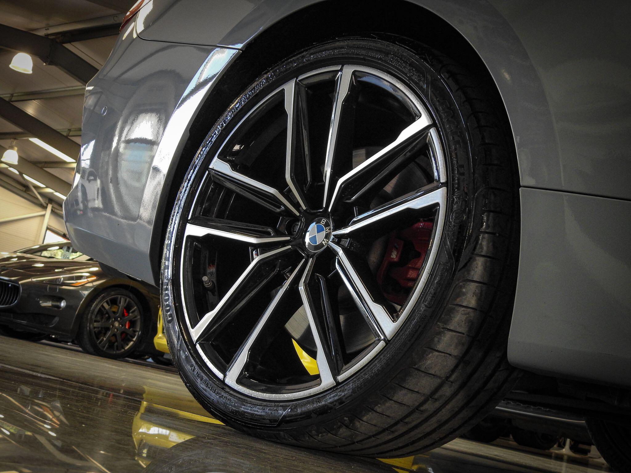 BMW 4 Series view 21