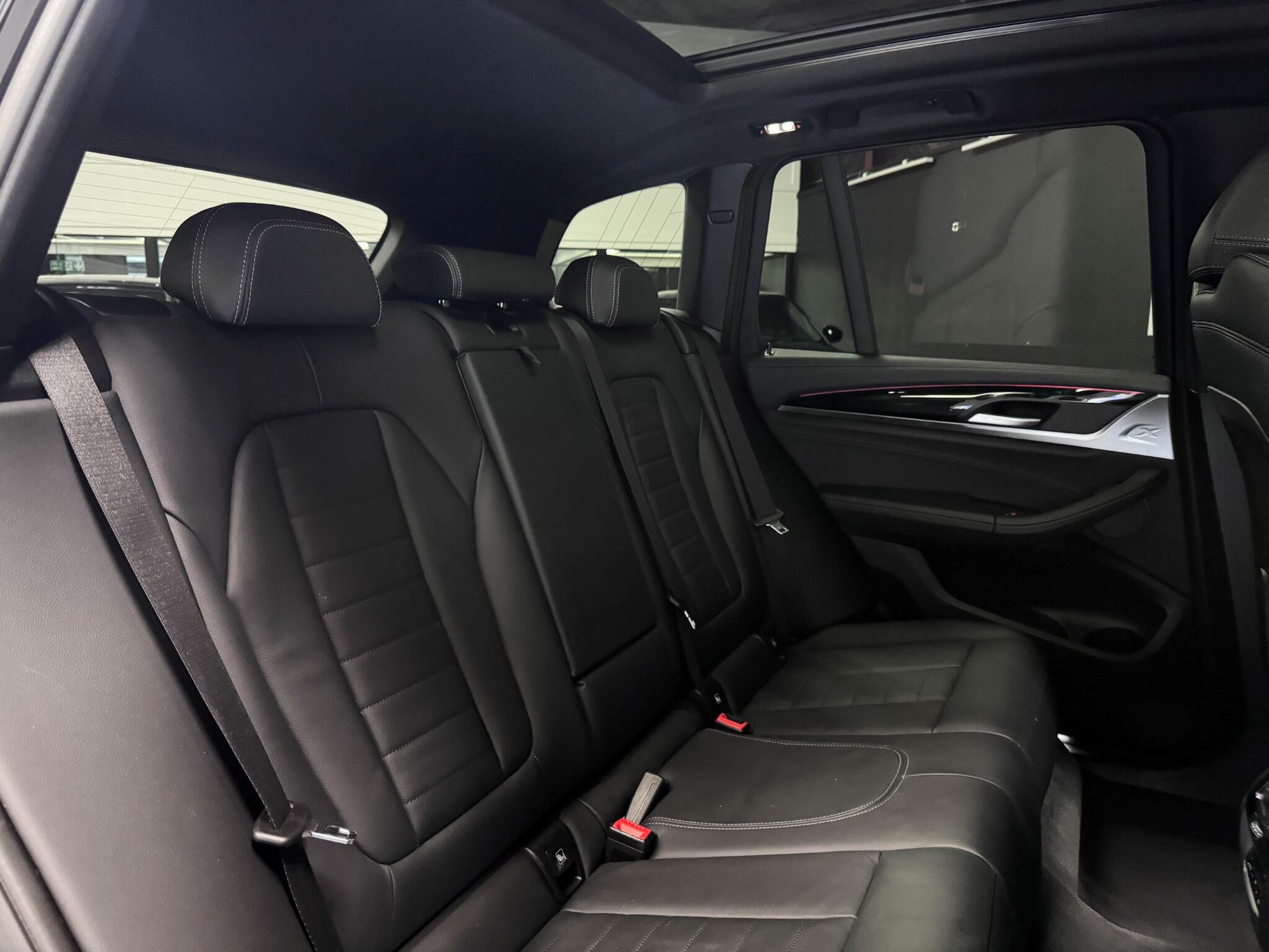 BMW X3 view 28