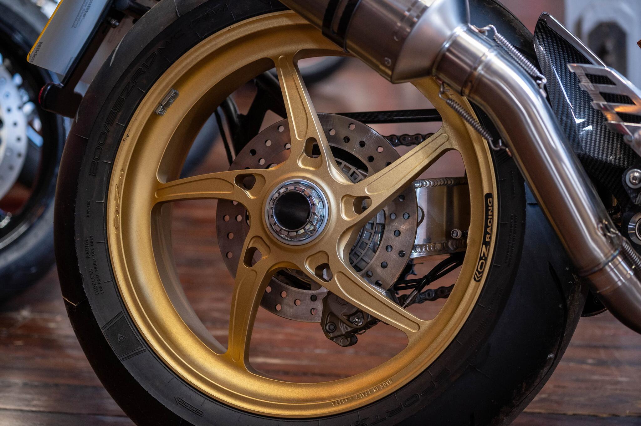 Norton V4 CR view 6
