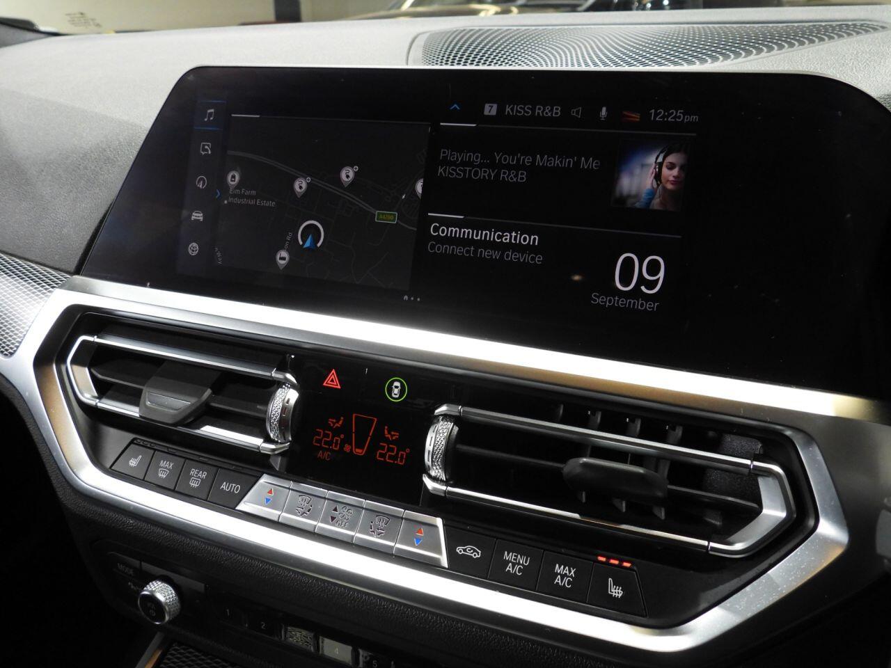 BMW 3 Series view 30