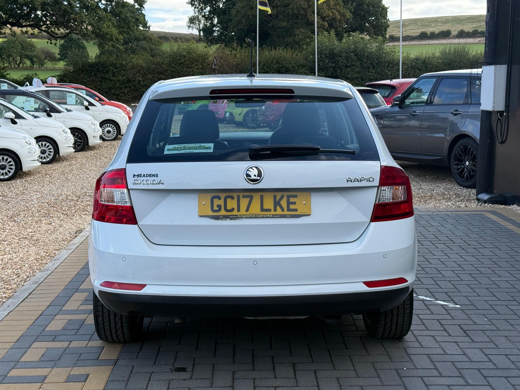 Skoda Rapid view 5