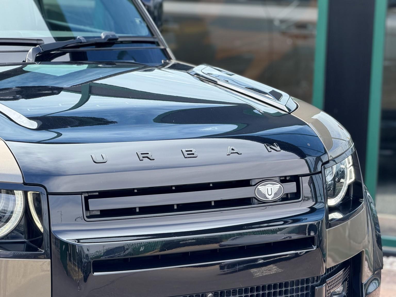 Land Rover Defender view 12
